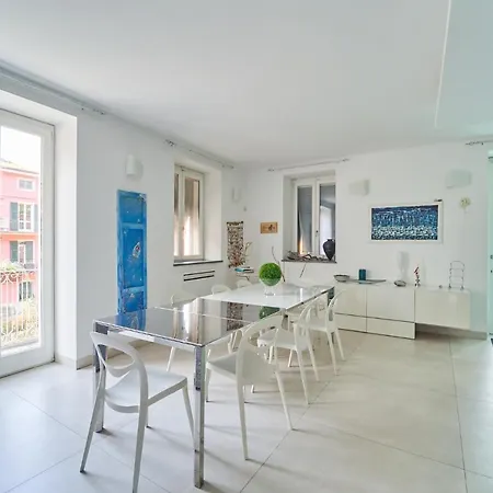La Pomella 3*