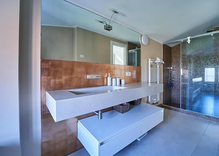 게스트하우스 La Pomella 3*