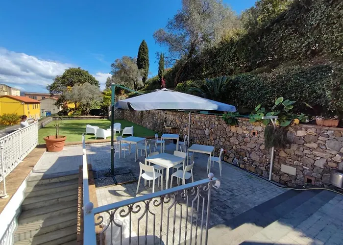 La Pomella 게스트하우스 3*